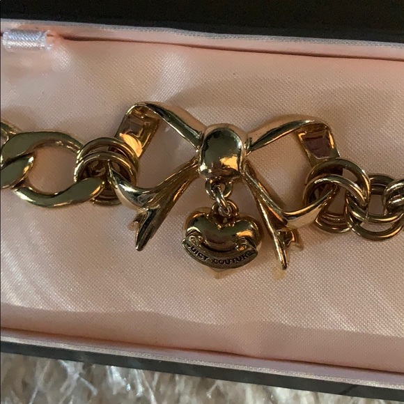 Juicy couture bow heart dangle gold bracelet - Picture 3 of 7